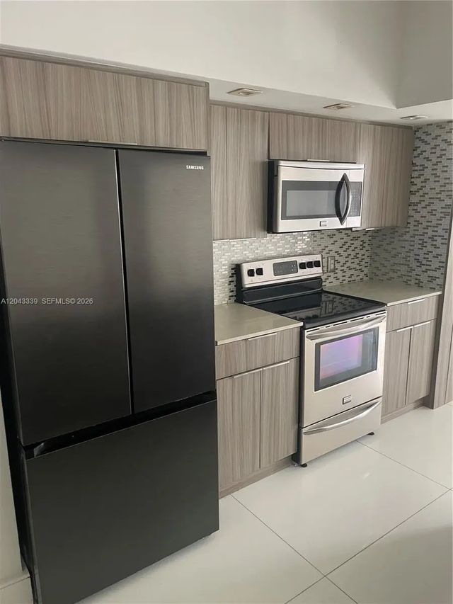 2 of 13 - 3155 Ne 184th Street #8105, Aventura, FL