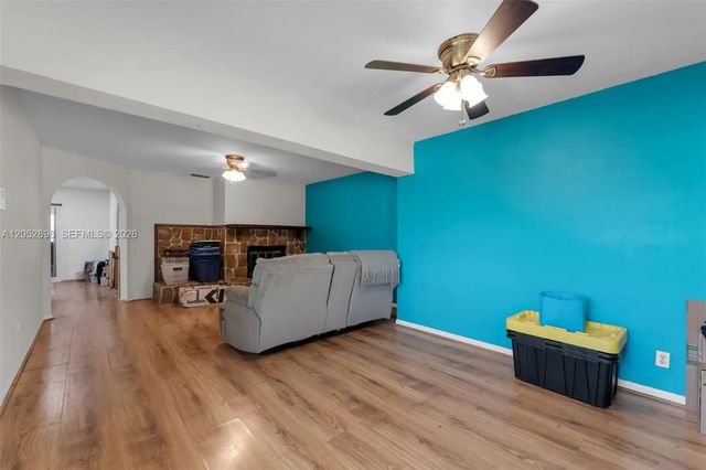 4 of 37 - 27205 Sw 162nd Court, Homestead, FL