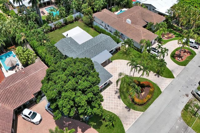 4 of 44 - 1745 Ne 36th Street, Oakland Park, FL