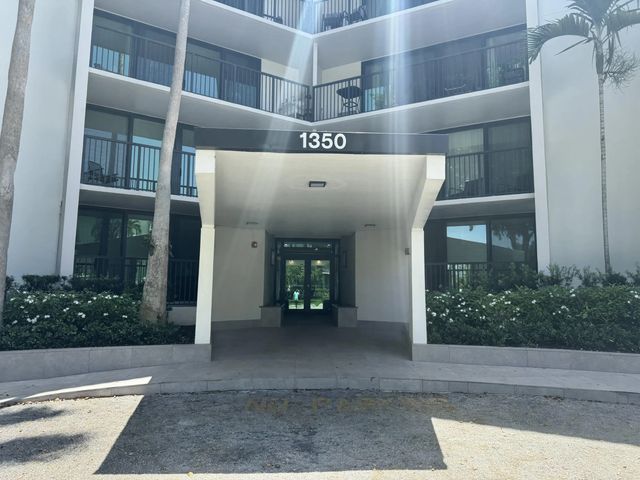 3 of 16 - 1350 River Reach Drive #106, Fort Lauderdale, FL