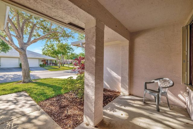 4 of 29 - 1804 E Sanderling Lane #b, Fort Pierce, FL