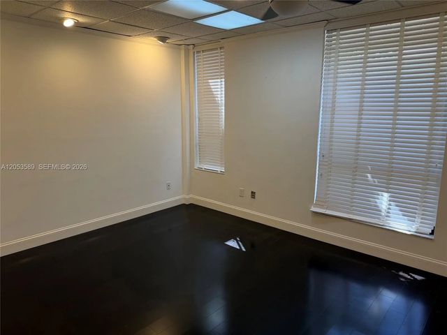 4 of 22 - 4627 Ponce De Leon Boulevard, Coral Gables, FL