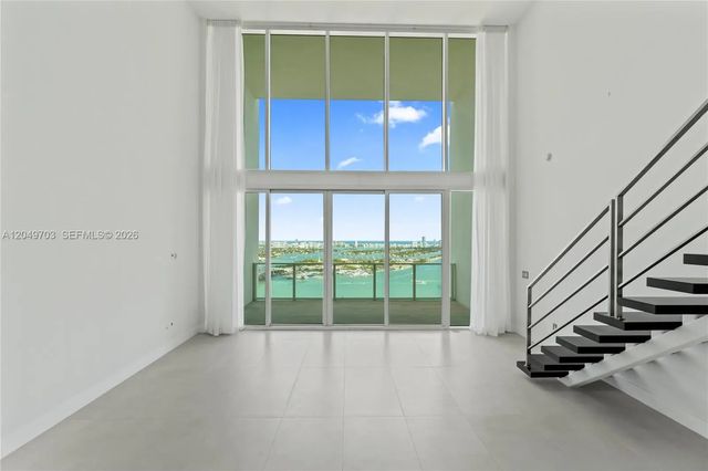 5 of 42 - 1040 Biscayne Boulevard #3802, Miami, FL