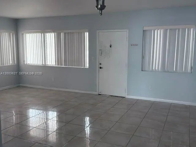 3 of 10 - 462 Golden Isles Drive #203, Hallandale Beach, FL