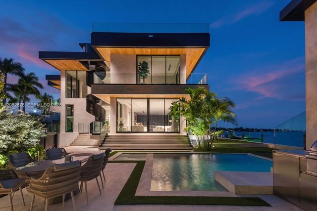 1141 N Biscayne Point Road, Miami Beach