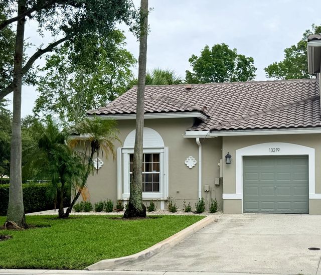 3 of 24 - 13219 Nw 7th Manor, Plantation, FL