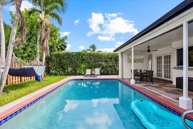 5 of 84 - 5049 Sw 88th Terrace, Cooper City, FL