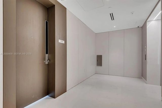 2 of 70 - 300 Biscayne Boulevard Way #3008w, Miami, FL