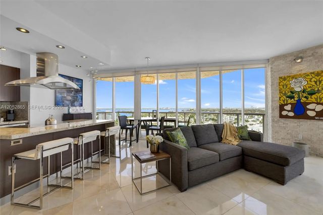 7330 Ocean Terrace #2604, Miami Beach