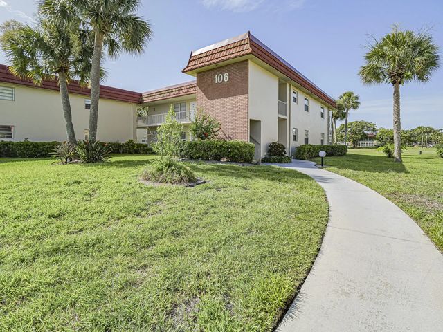 4 of 37 - 106 Spring Lake Court #201, Vero Beach, FL