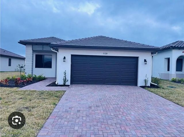 5120 Nevola Avenue, Ave Maria