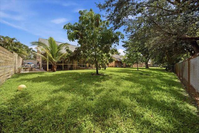 3 of 24 - 9050 Crescent Drive, Miramar, FL