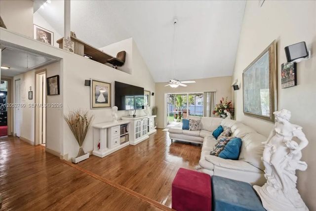 5 of 24 - 9050 Crescent Drive, Miramar, FL