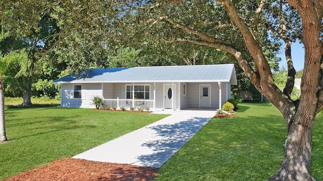 8745 98th Court, Vero Beach