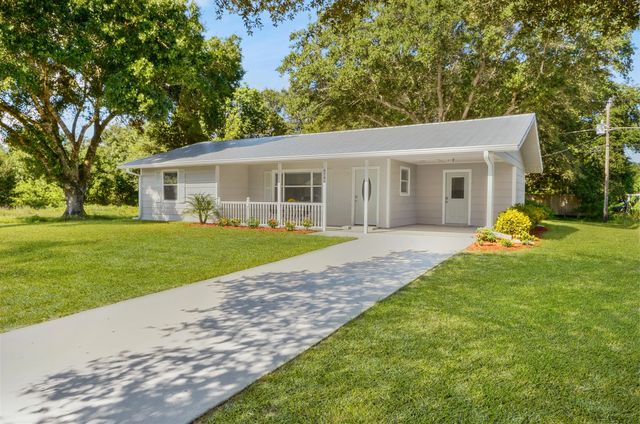 2 of 21 - 8745 98th Court, Vero Beach, FL