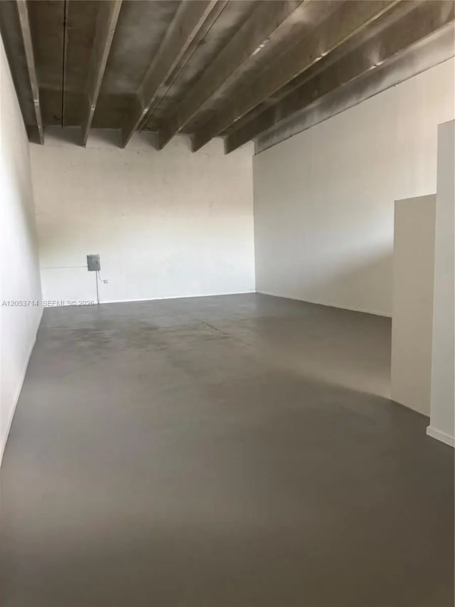 2 of 4 - 1671 W 38th Place #1406, Hialeah, FL