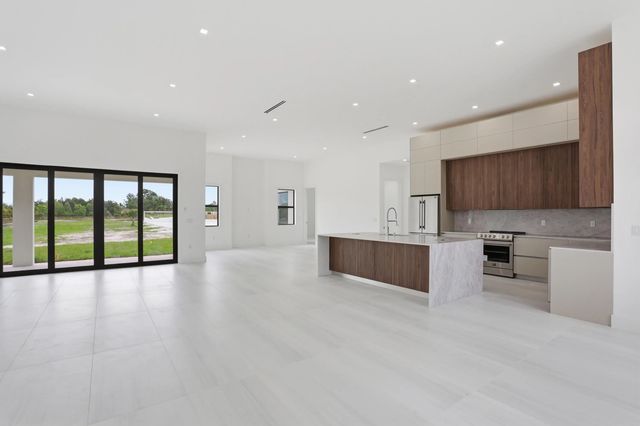 4 of 36 - 2324 Deer Run Trail, Loxahatchee, FL