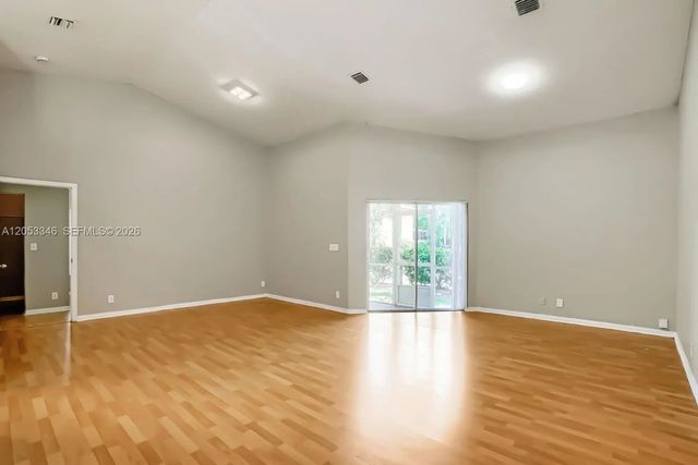 4 of 29 - 5855 Eagle Cay Terrace, Coconut Creek, FL