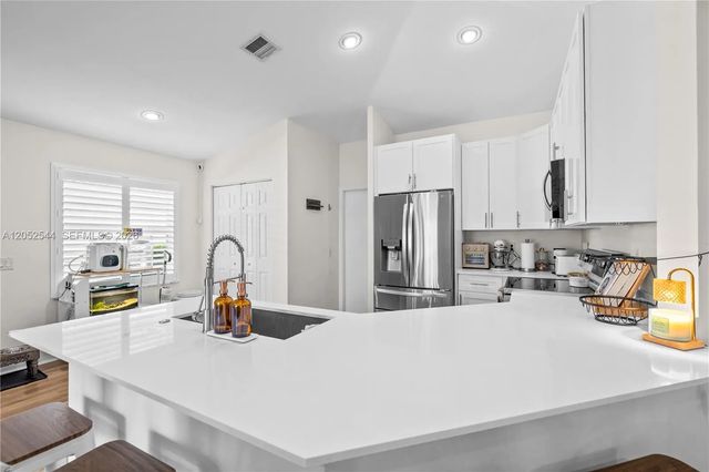 3 of 33 - 1879 Andromeda Lane, Weston, FL