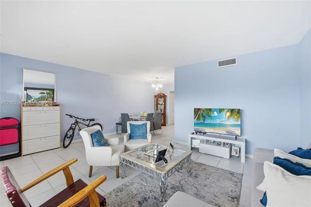 3 of 46 - 1450 Ne 170th Street #209, North Miami Beach, FL