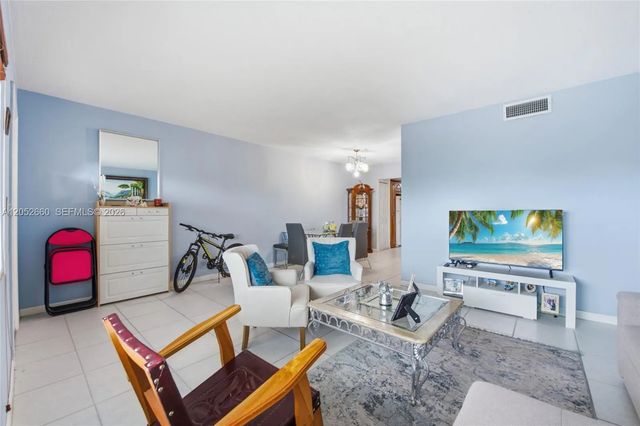 4 of 46 - 1450 Ne 170th Street #209, North Miami Beach, FL