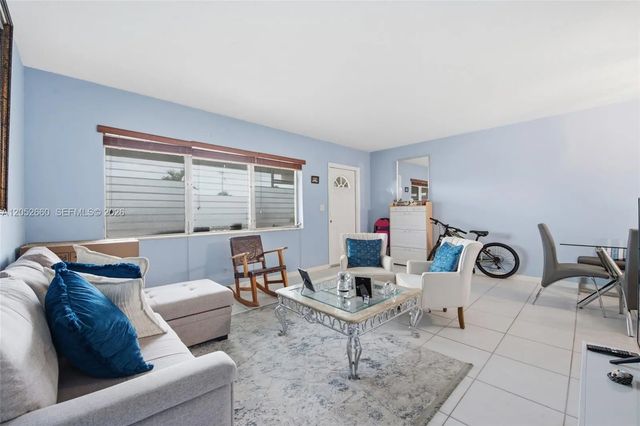 5 of 46 - 1450 Ne 170th Street #209, North Miami Beach, FL