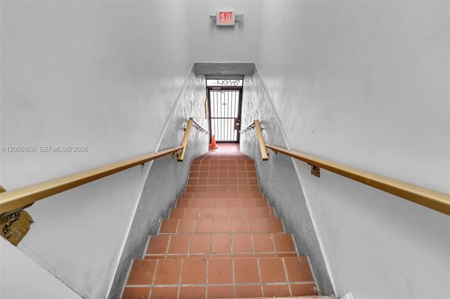 3 of 8 - 1879 Nw 7th Street #2, Miami, FL