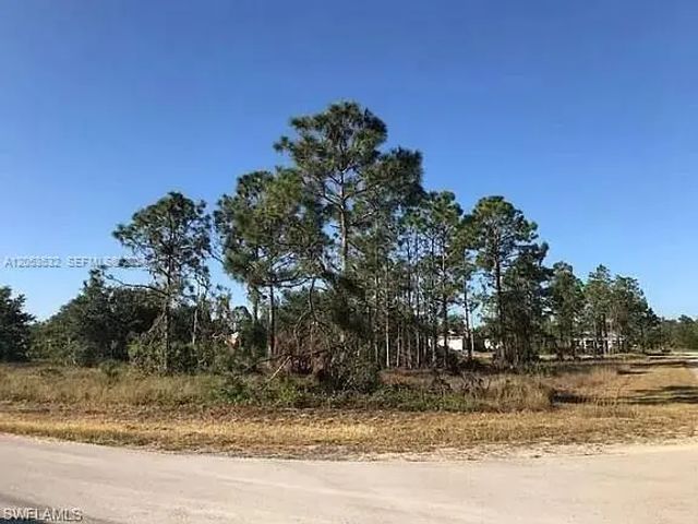 3 of 7 - 726 S Gaylord Avenue, Lehigh Acres, FL