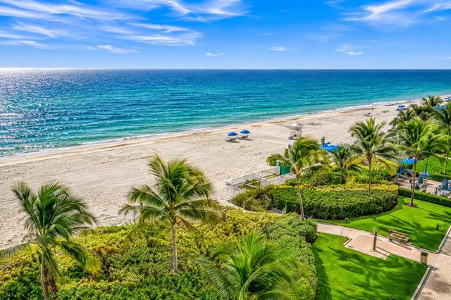 2 of 30 - 16425 Collins Avenue #818, Sunny Isles Beach, FL