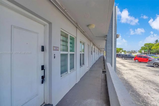 2 of 34 - 2225 Ne 123rd Street #102, North Miami, FL