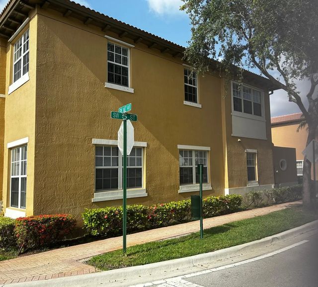 3 of 22 - 502 Sw 147th Avenue, Pembroke Pines, FL