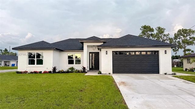 4200 Leaf Road, 