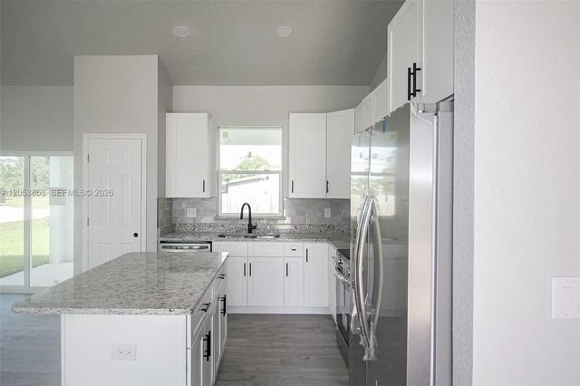 3 of 21 - 4200 Leaf Road, , FL