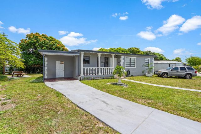 3461 Nw 177th Terrace, Miami Gardens