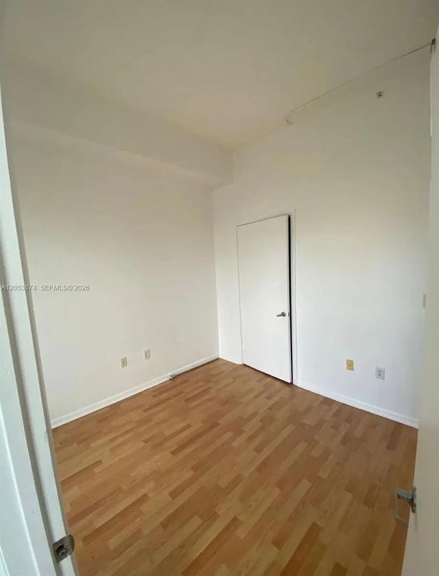 4 of 21 - 10 S River Drive #802, Miami, FL