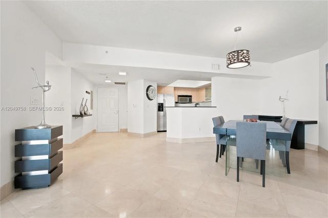 5 of 15 - 16699 Collins Avenue #1604, Sunny Isles Beach, FL
