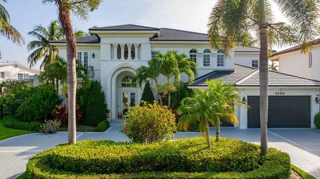 2530 Ne 31st Court, Lighthouse Point
