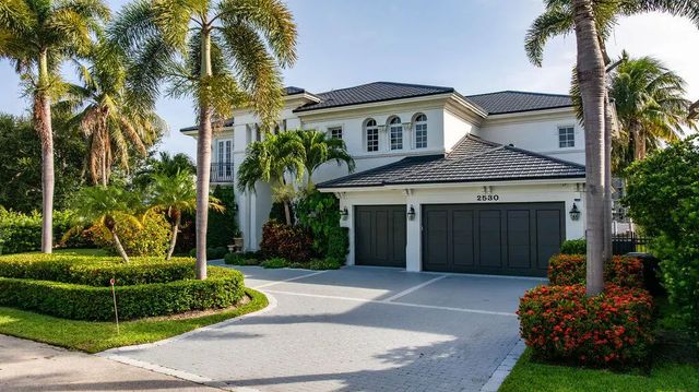 4 of 57 - 2530 Ne 31st Court, Lighthouse Point, FL