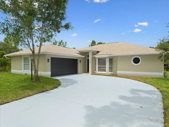 121 Miller Drive, Sebastian
