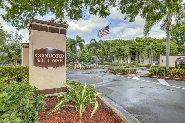 6751 N University Drive #302, Tamarac