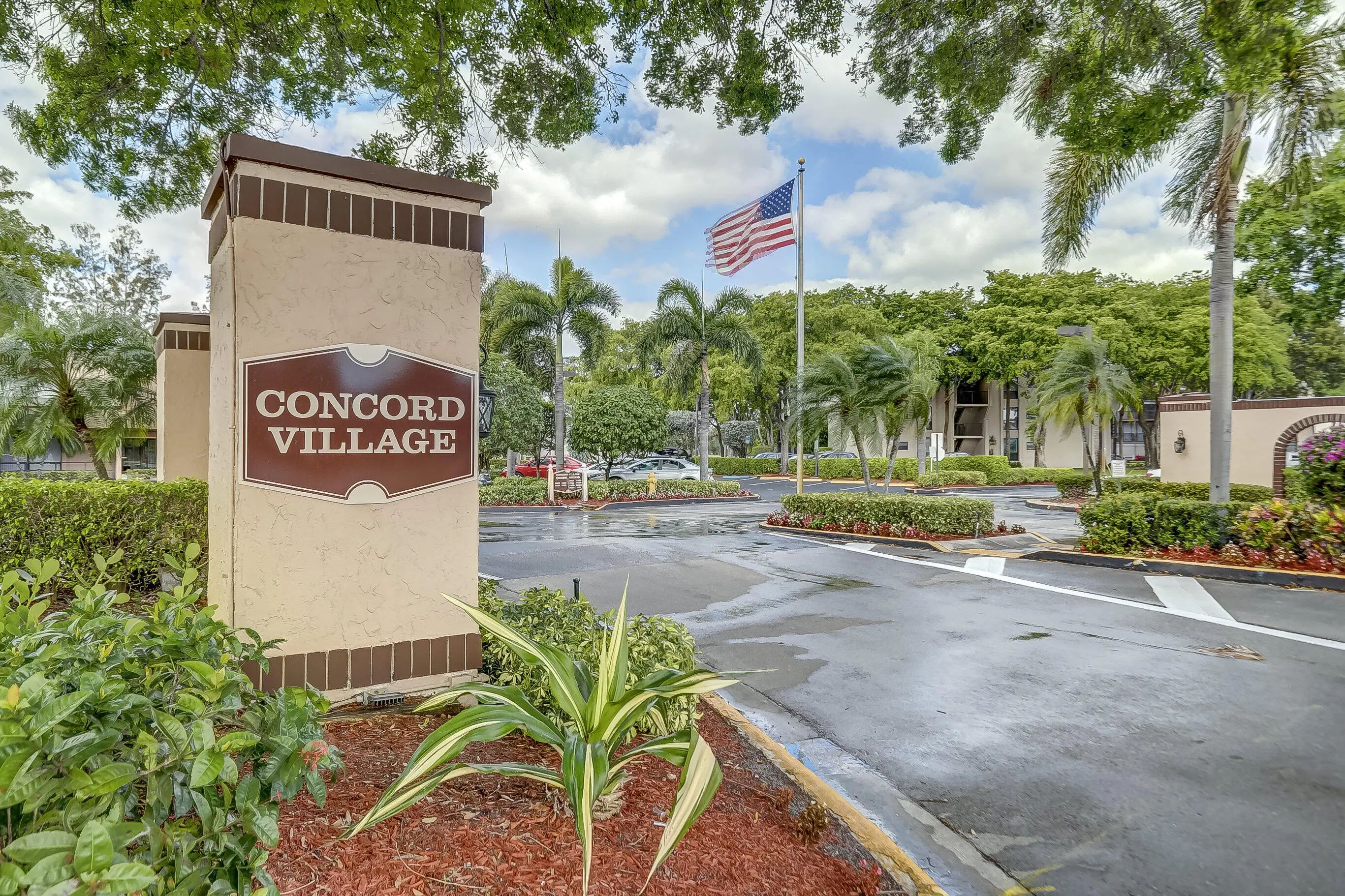 6751 N University Drive #302, Tamarac