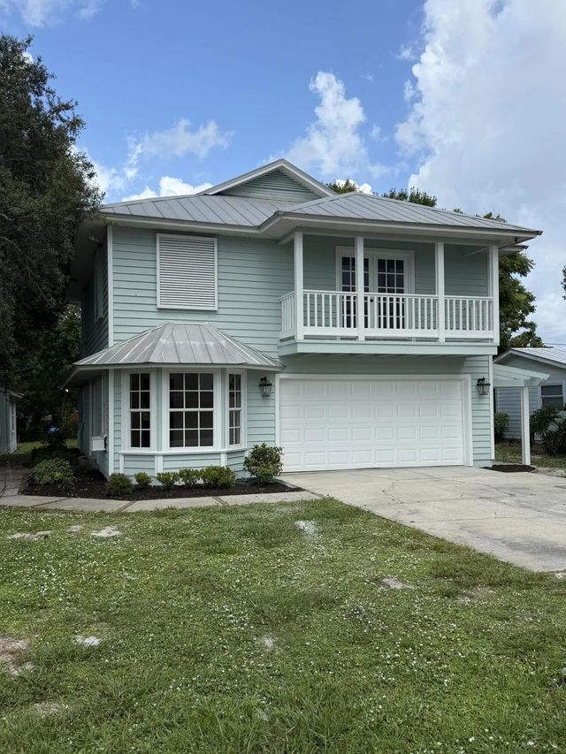 180 8th Court, Vero Beach