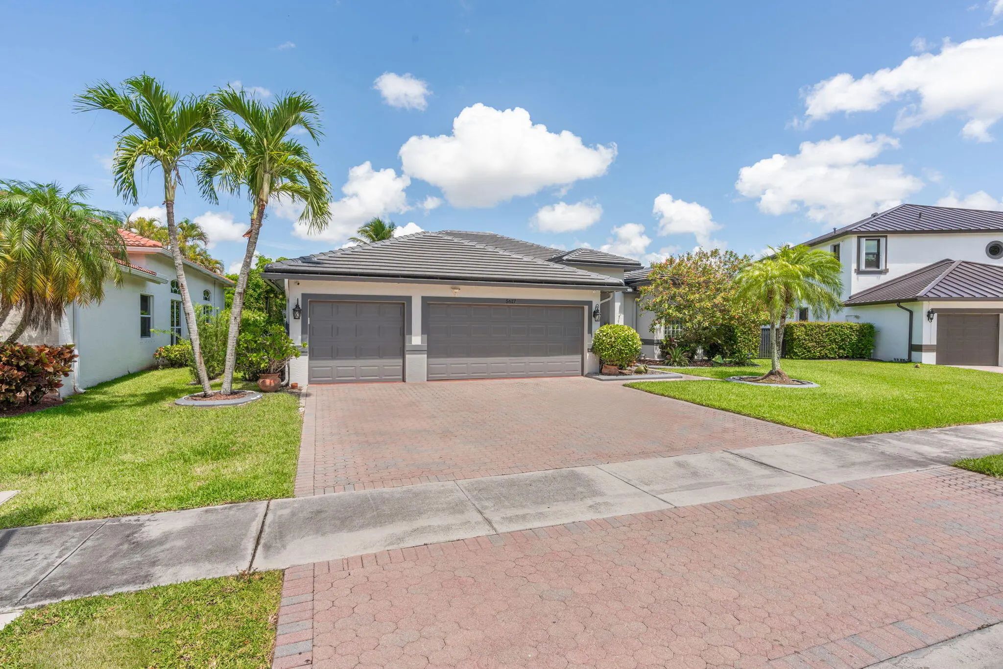5617 Nw 106th Way, Coral Springs