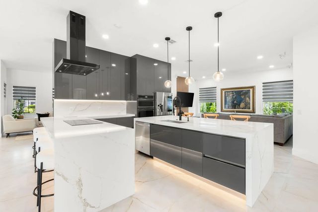 5 of 37 - 5617 Nw 106th Way, Coral Springs, FL