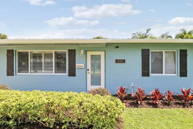 5 of 43 - 940 Dogwood Road, North Palm Beach, FL