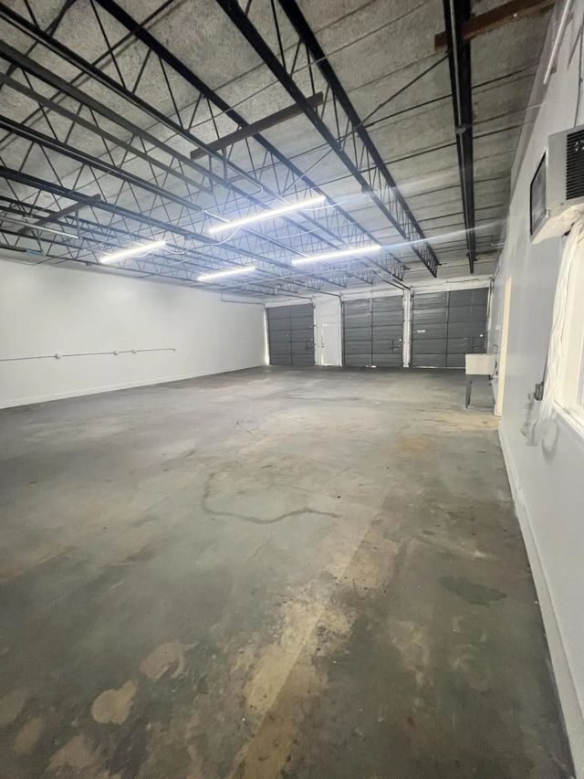 5 of 12 - 1750 Latham Road #13, West Palm Beach, FL