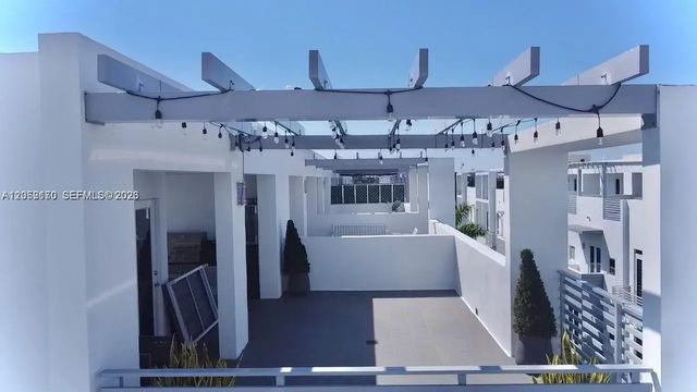 2 of 24 - 9151 Nw 33rd Street, Doral, FL