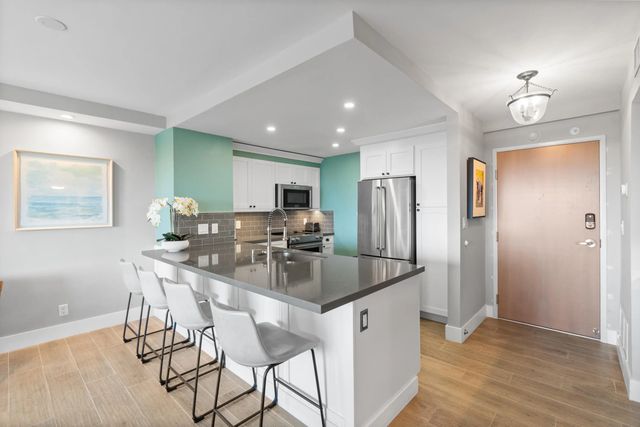 5 of 40 - 340 Sunset Drive #1508, Fort Lauderdale, FL