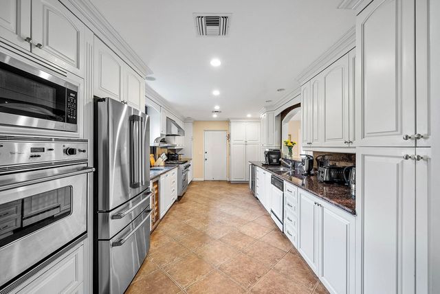 3 of 53 - 4540 Sanderling Lane, Boynton Beach, FL