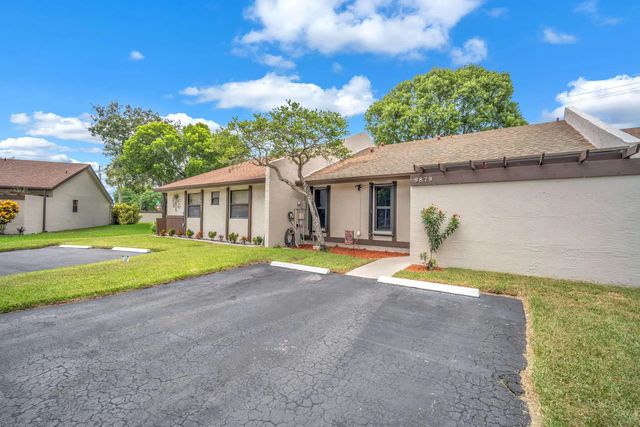 3 of 28 - 9879 Nw 16th Court, Pembroke Pines, FL